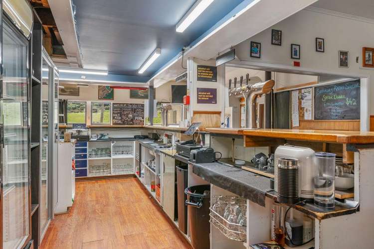 5726 Masterton Castlepoint Road Masterton_40