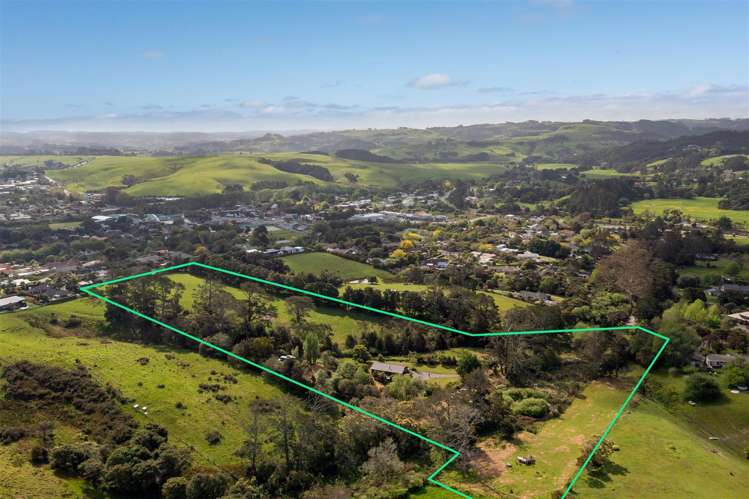 44 Wintour Road Waimauku_1