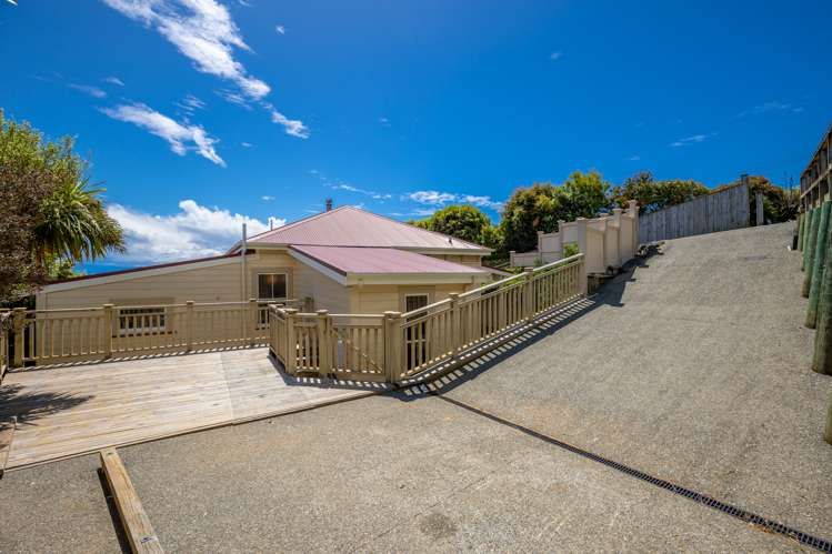 21 Athol Street Glenduan_30