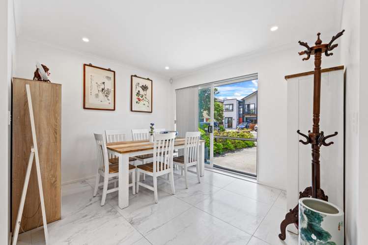 53 Glidepath Road Hobsonville_4