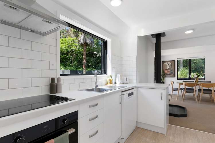 145b Kingswood Road Brookfield_4