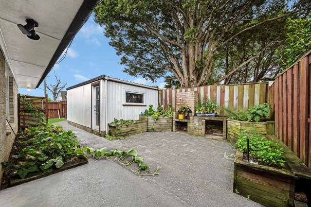 1/2 Arthur Road Hill Park_2