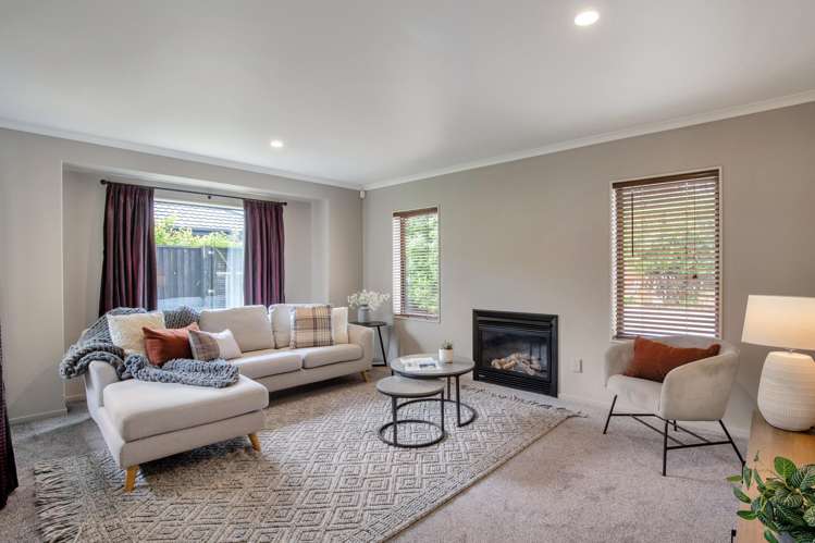 9 Ford Mews_3
