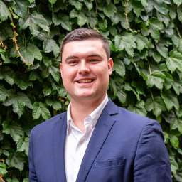 Lachlan Farmer