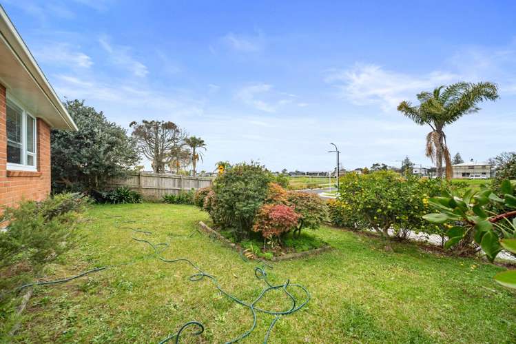 18 Courtenay Crescent Mangere East_15