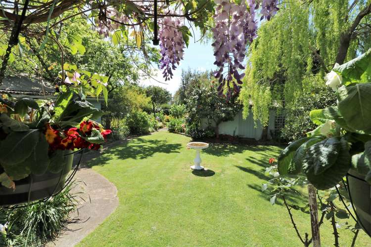 38 Victoria Street Carterton_2