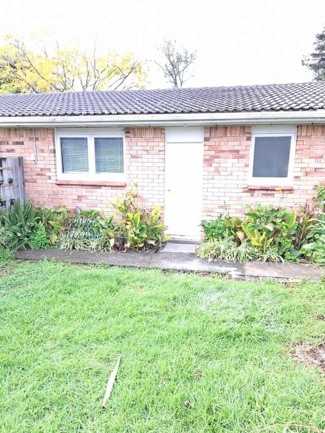 2/7A Tennessee Avenue Mangere East_1