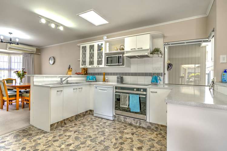 57 Chedworth Avenue Chedworth_15