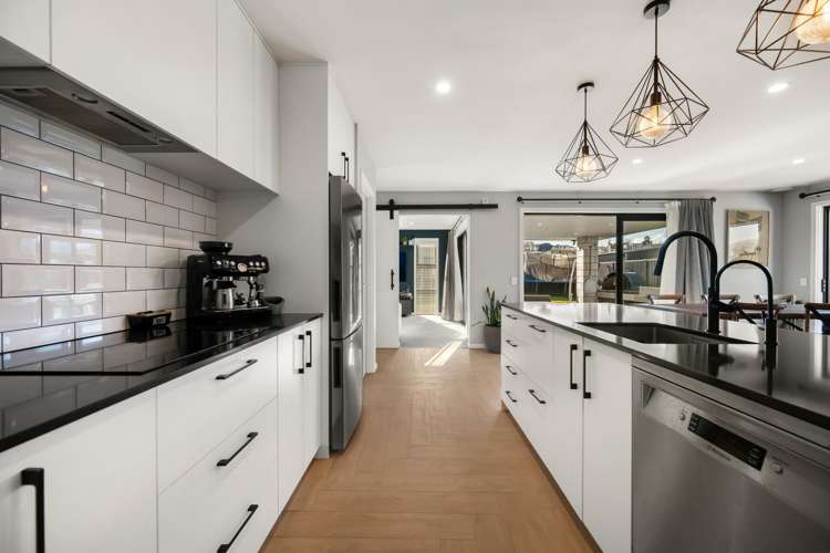 32 Timsfield Drive Lake Hawea_2
