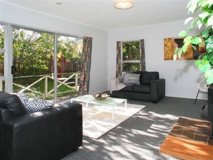 2 Pascoe Avenue Paremata_12