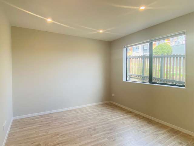 A/3 Routley Drive Glen Eden_2