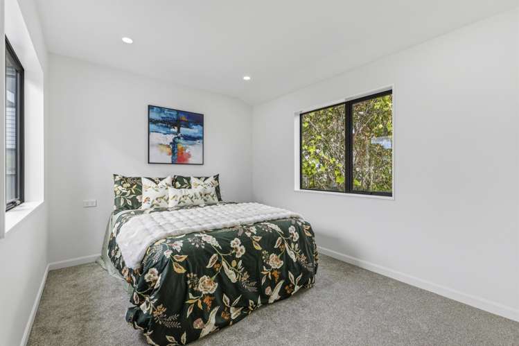 3/8 Buller Crescent Manurewa_9