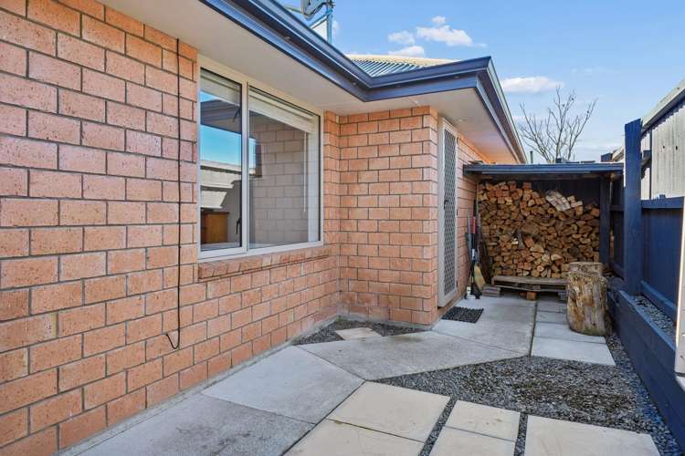 2 Jackmin Lane Burwood_13