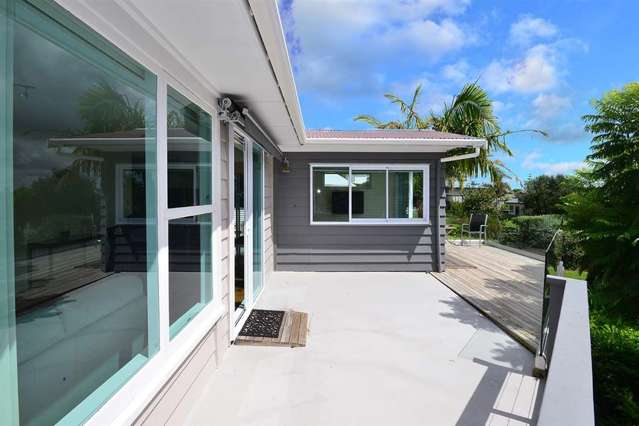 12 De Luen Avenue Tindalls Beach_4