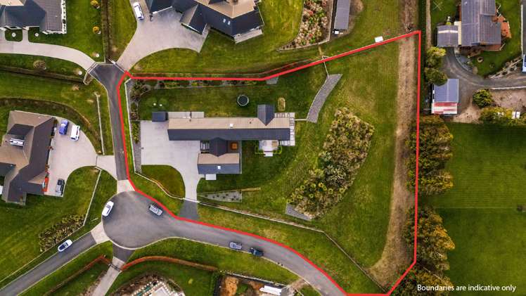 32 Glenwood Grove Whatawhata_32