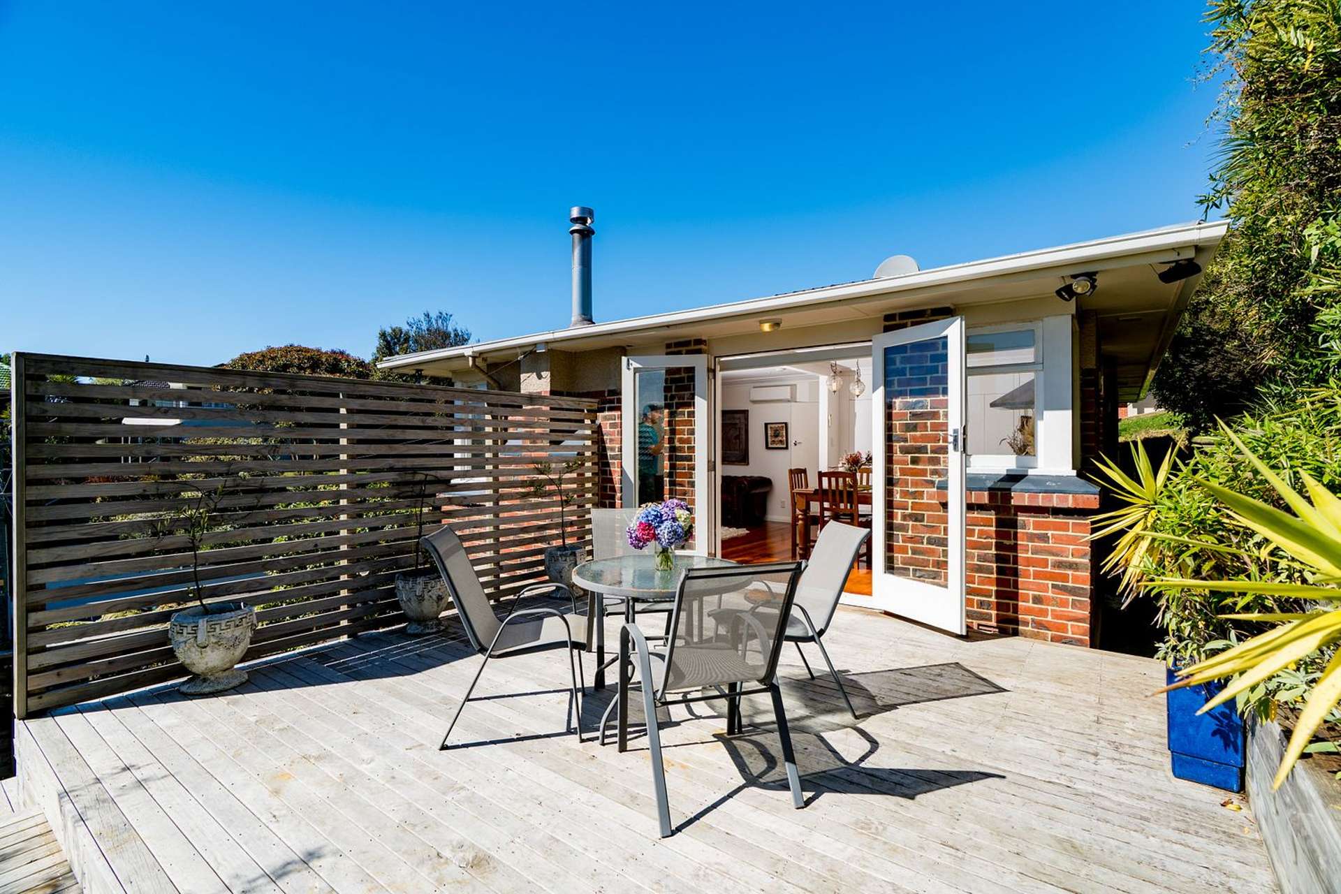 96 Easther Crescent Kew_0