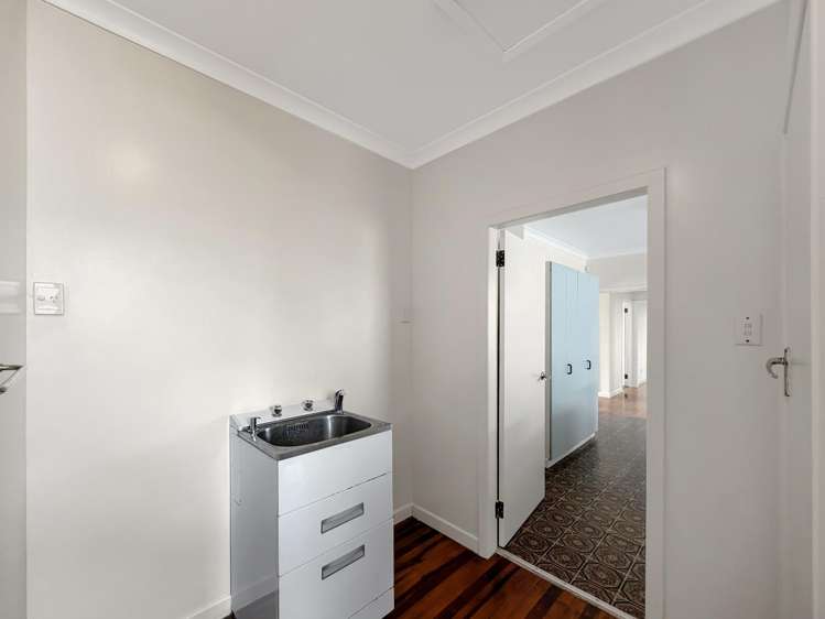 13 George Street 1194_18