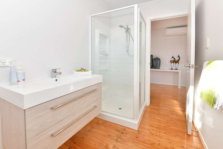 21a Rishworth Avenue Stanmore Bay_17