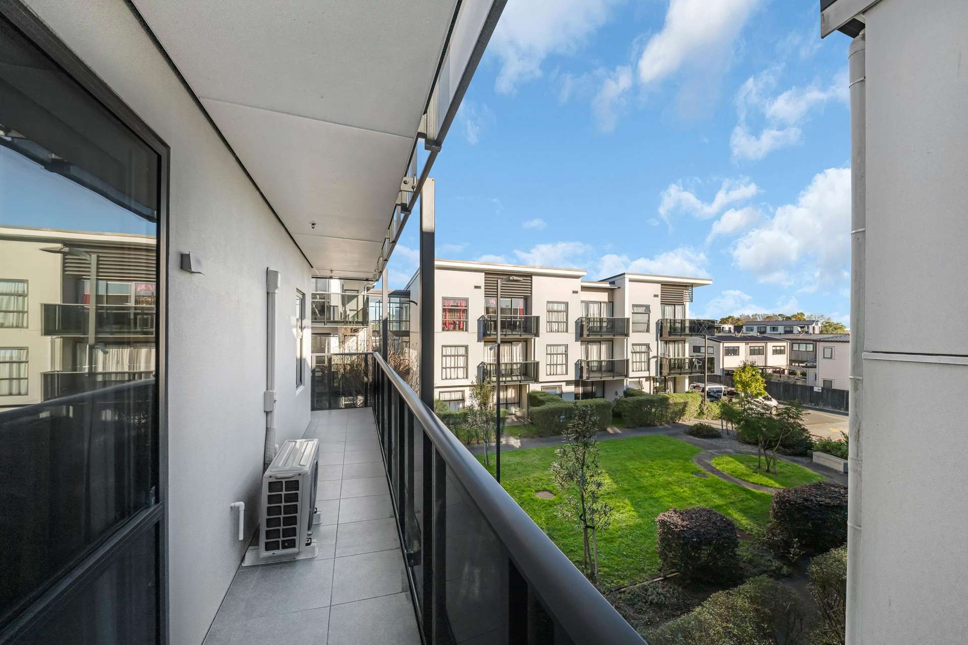 110/69B Hall Avenue Mangere_0