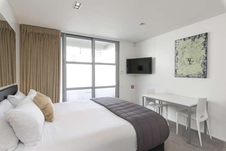 6/60 Hallenstein Street Queenstown_14