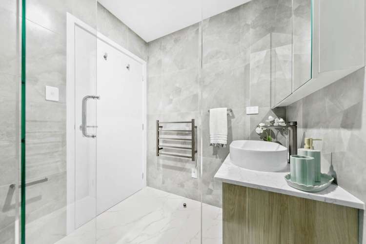 Lot 8/23 & 25 Sullivan Avenue Mangere Bridge_10