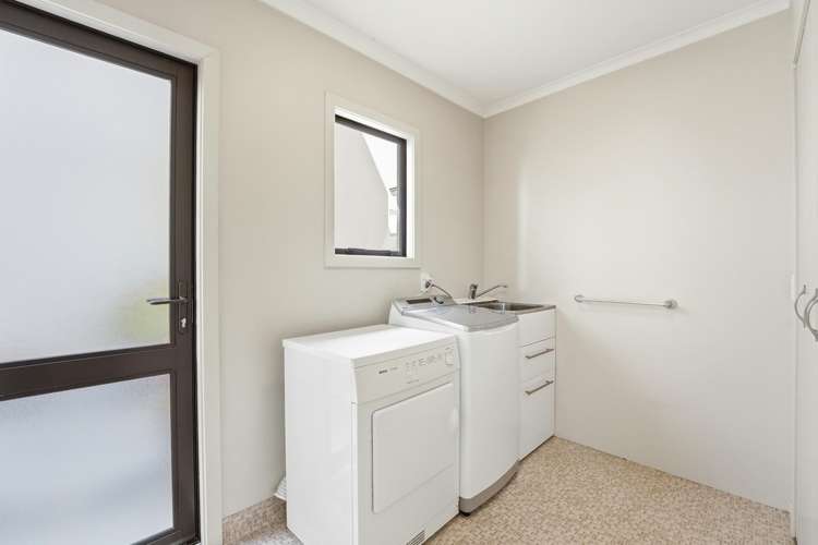 5B Putiki Drive Durie Hill_18