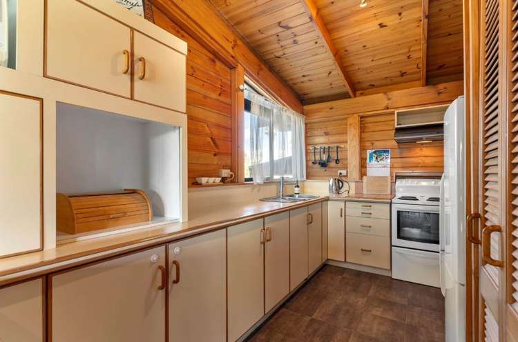 33 Hadley Wood Drive Wattle Downs_4