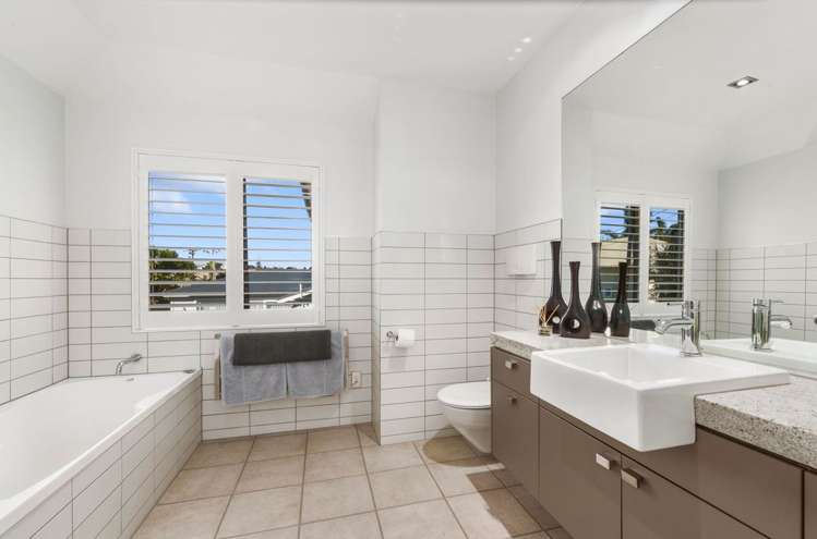 2/25 Napier Avenue Takapuna_21