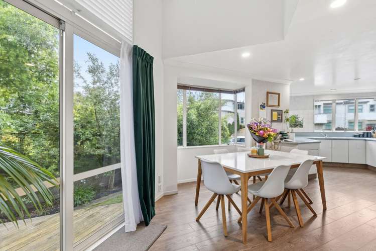 9 Kelvin Place Hamilton East_9