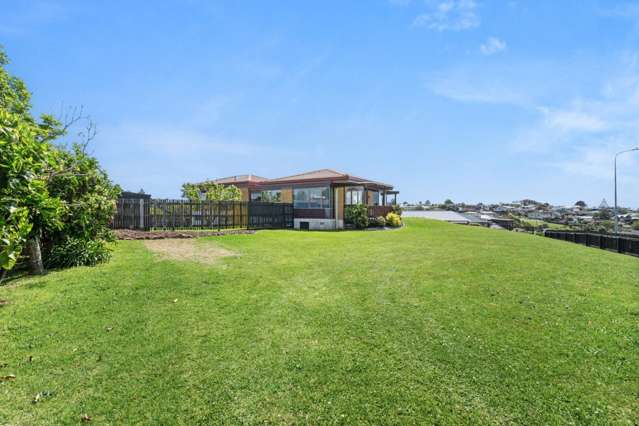 32 Hillcrest Road Otumoetai_3