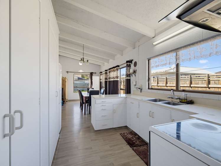 309 Frederick St West Mahora_2