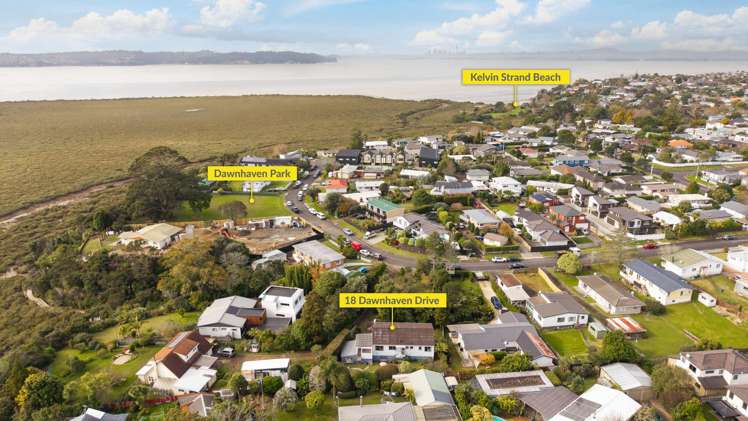 18 Dawnhaven Drive Te Atatu Peninsula_23