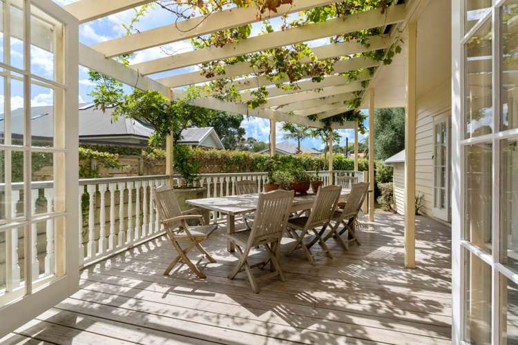 42 Cheltenham Road Devonport_9