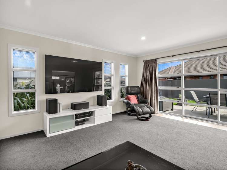 9 Majestic Way Kelvin Grove_8