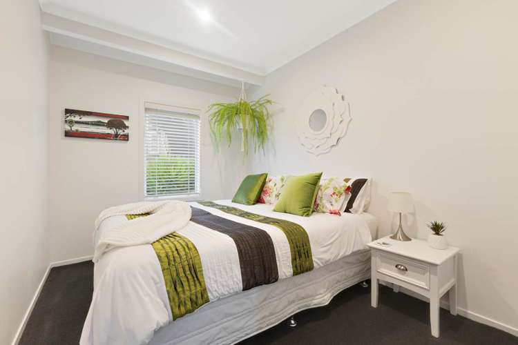 49A The Esplanade Eastern Beach_17