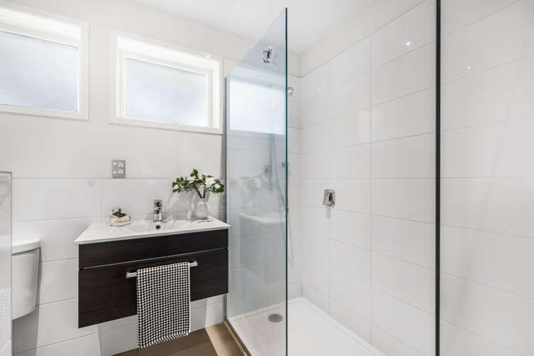 1/48 Saint Vincent Avenue Remuera_11