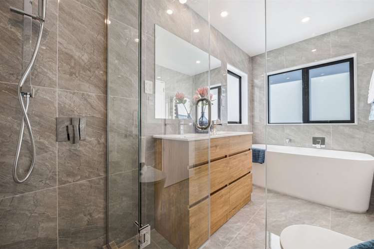 26 Tir Conaill Avenue Flat Bush_15