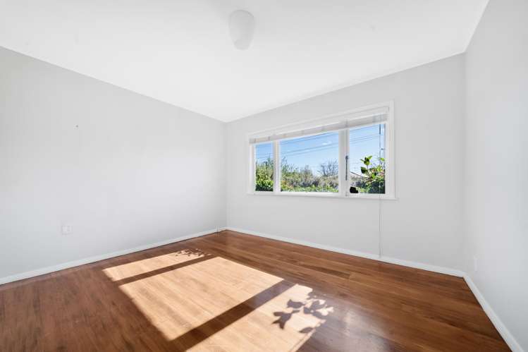 1/74 Sutton Crescent Papakura_5