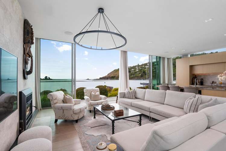 153 Main Road Moncks Bay_19