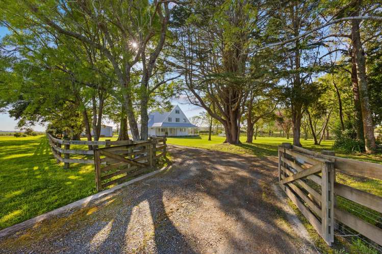 161 Monument Road Clevedon_36