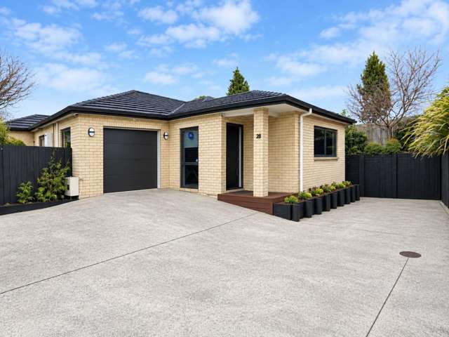 Modern 4 Bedroom Home in Mangere