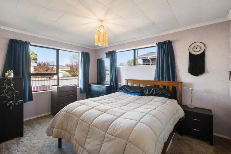 2 Ascot Court Feilding_11