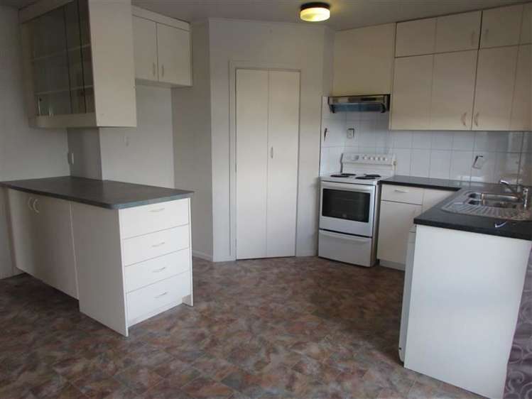 5 Barker Rise Northcross_12