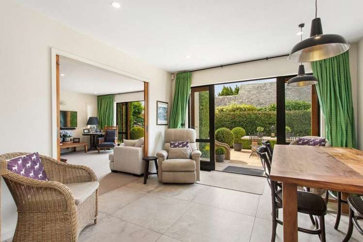 9 Buxton Terrace Saint Martins_8
