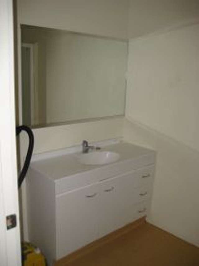 14/22 Sussex Street Mount Cook_2