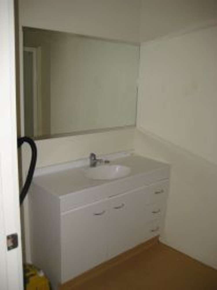 14/22 Sussex Street Mount Cook_2