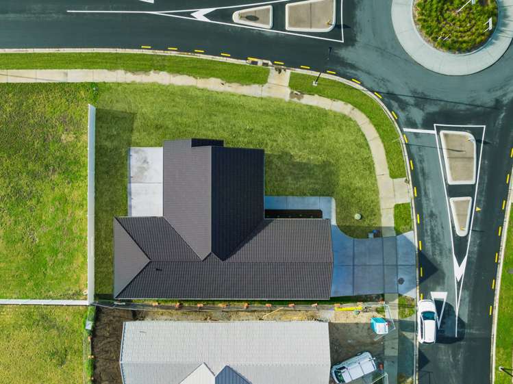 98 Kaurinui Crescent One Tree Point_35