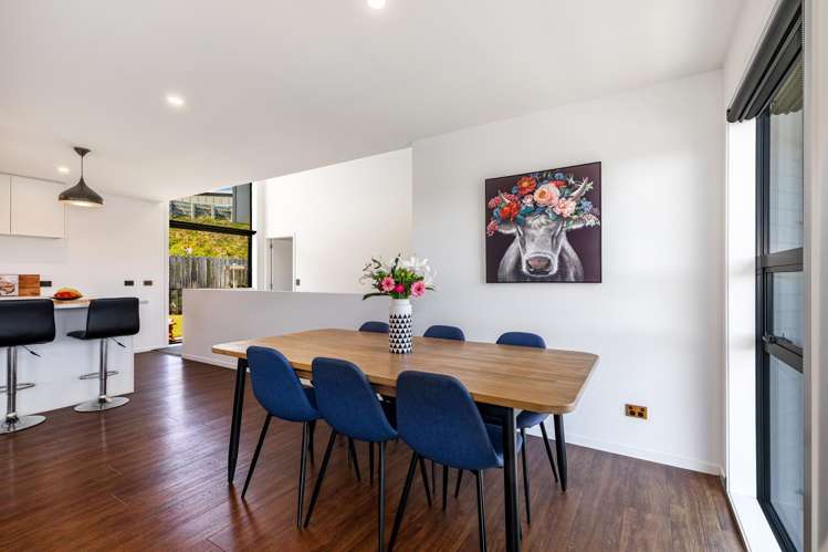 32 Lacebark Lane Woodridge_6