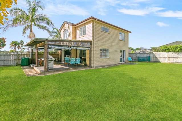 Exceptional Value Spacious Entertainer!