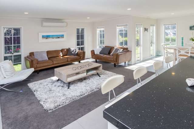 16 Chard Place Flat Bush_4